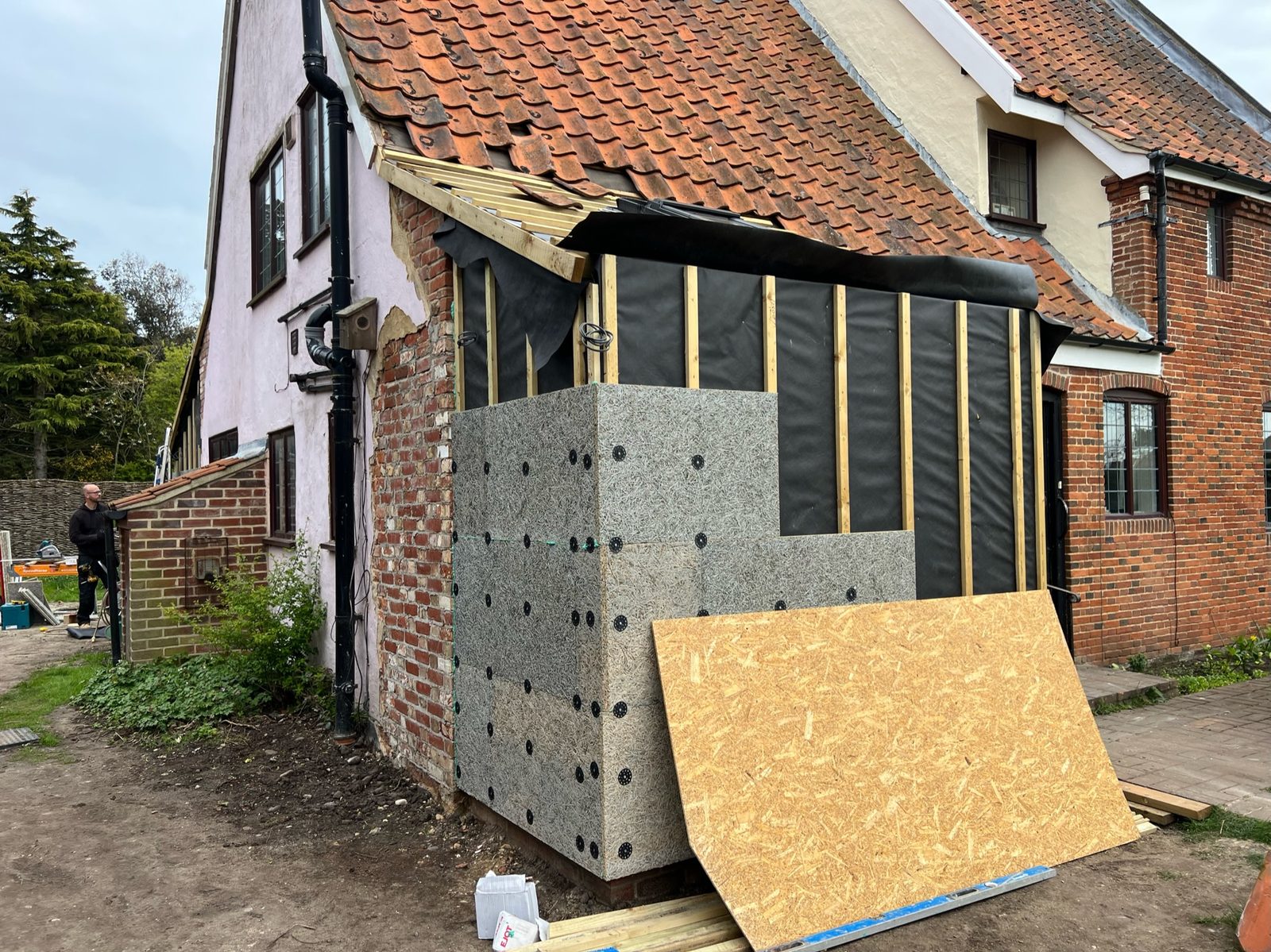 Heritage cottage with lime render, Suffolk